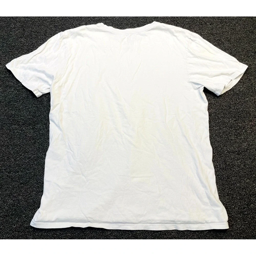 Nike Football T-Shirt Mens Medium White Iconic Swoosh Logo Athletic-Cut Pullover